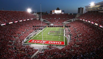 saba体育-毒奶效应引热议，杨瀚森试训开拓者，杨毅随行是否明智？